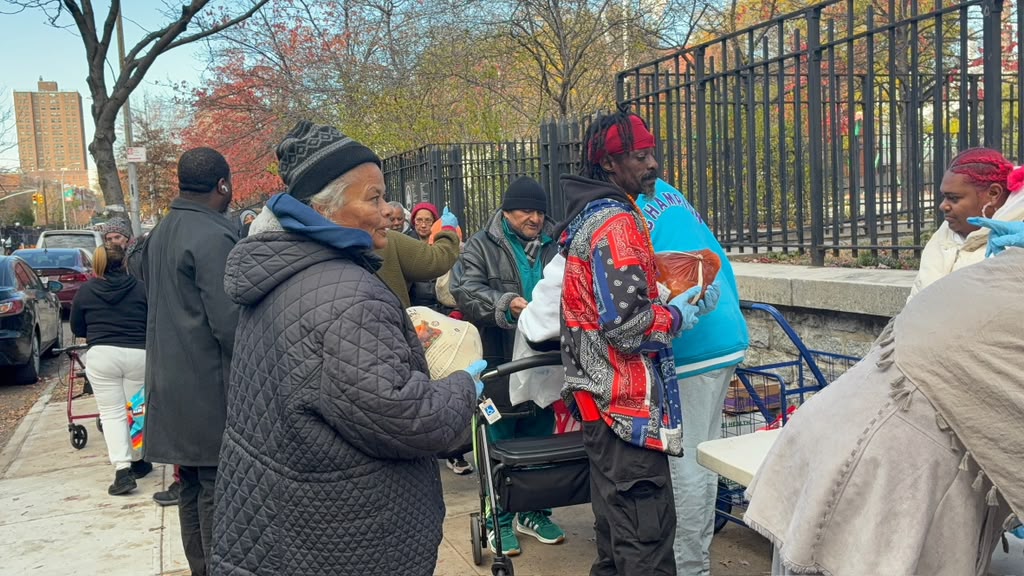 Holiday Distribution - Hand to Hand